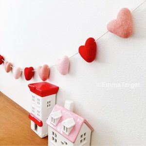 Valentine’s Day Large Heart Felted Wool Garlands 6ft Long & 12 hearts